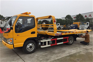 王平哪里有拖车服务